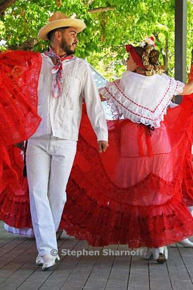 fiesta dancers 1 graphic